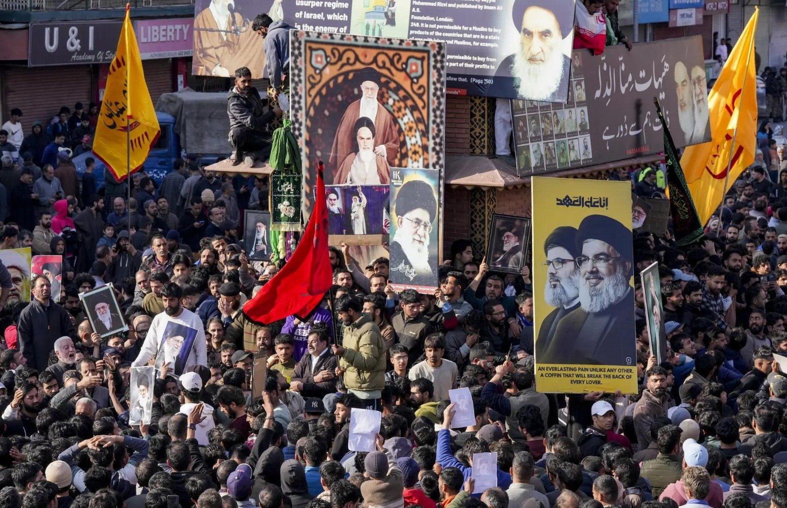 അയത്തൊള്ള അലി ഖമേനിയുടെ മരണം: ശ്രീനഗറിൽ വൻ പ്രതിഷേധവും അനുശോചനവും